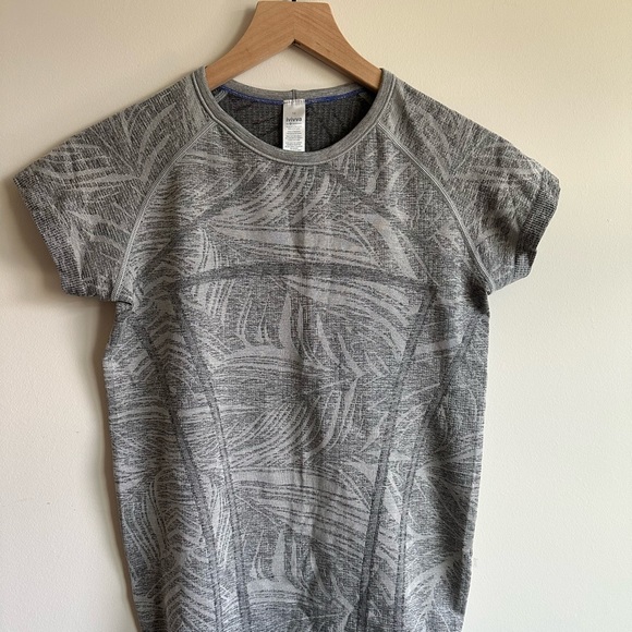 Lululemon Kids Ivivva Shirt 14 - Picture 1 of 4